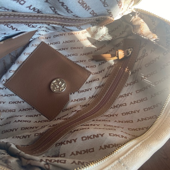 DKNY satchel bag - Picture 4 of 7